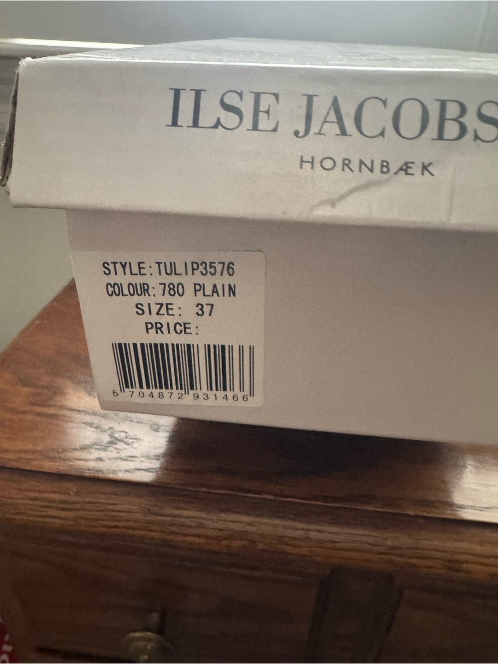 Ilse Jacobsen White Shoe Box with Logo